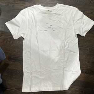 Paper Planes Tee Shirt - White / Blue / Black. Size M